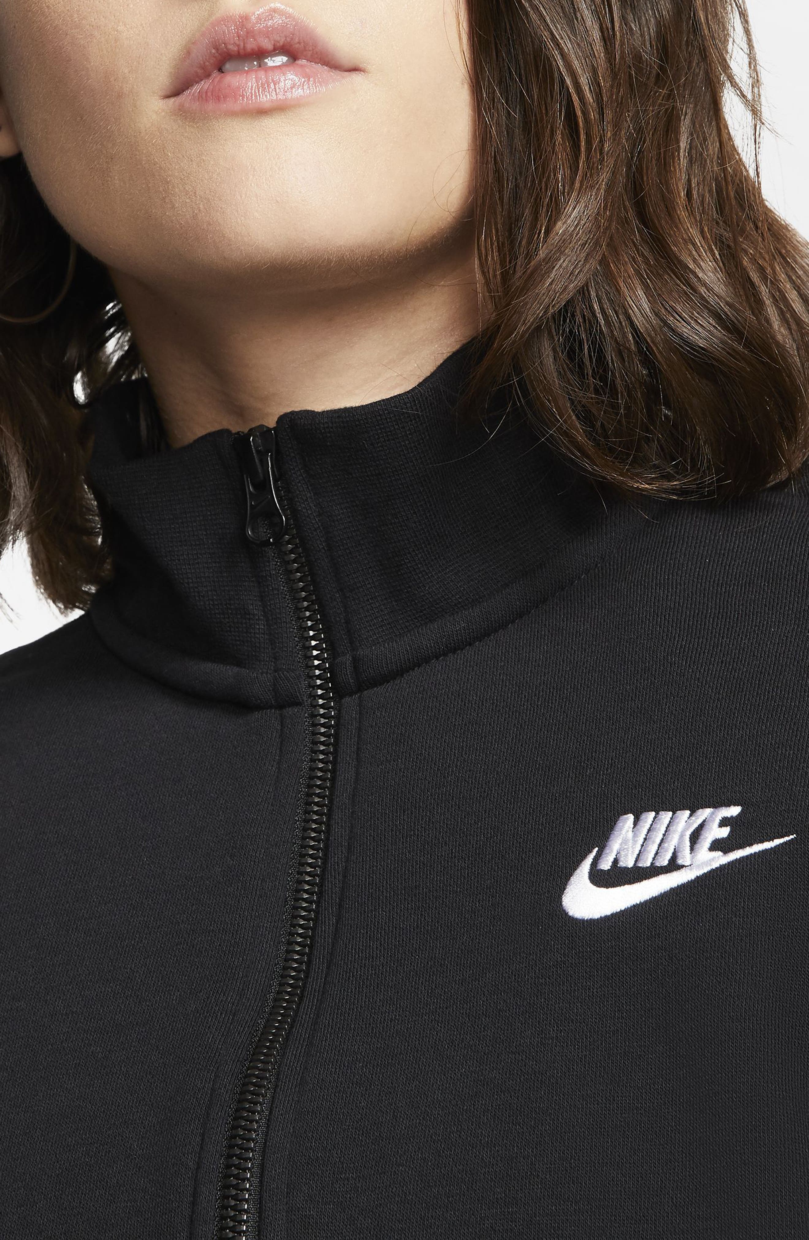 nike sportswear women's essentials fleece cropped