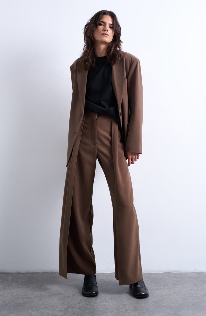 Topshop Pleated Volume Wide Leg Pants, Alternate, color, Taupe