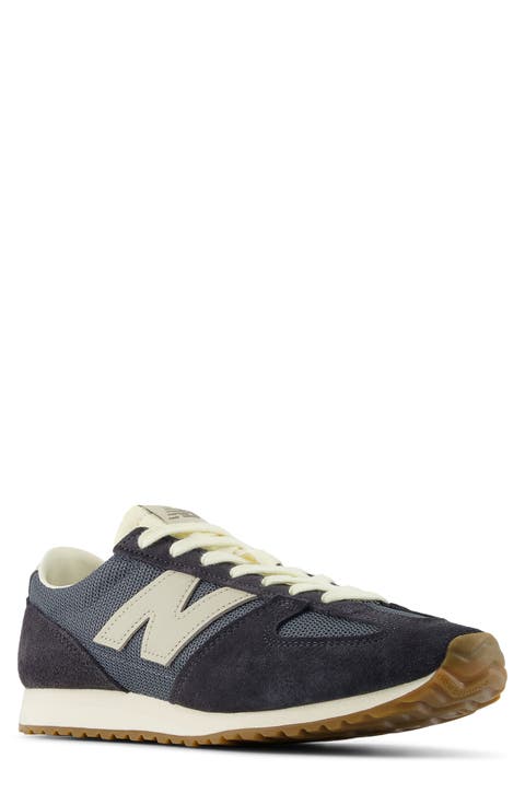 Gender Neutral 471 Sneaker