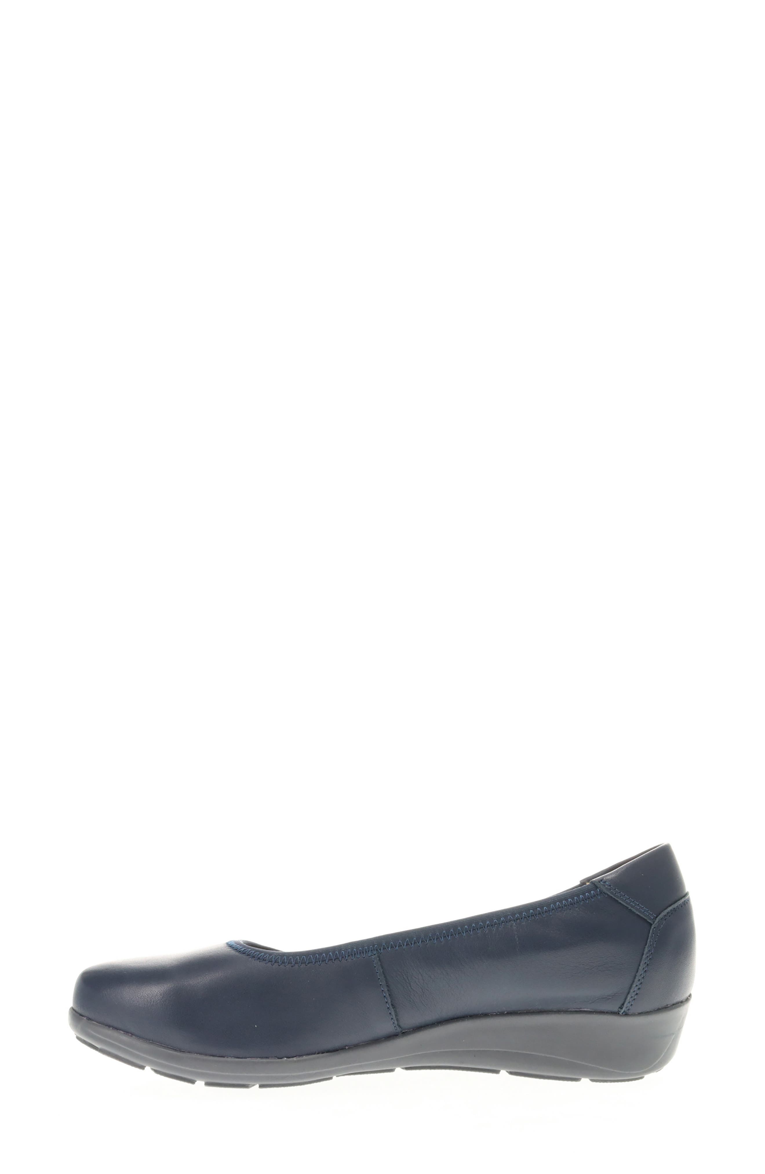 Propét Yara Wedge Slip-On, Alternate, color, Navy