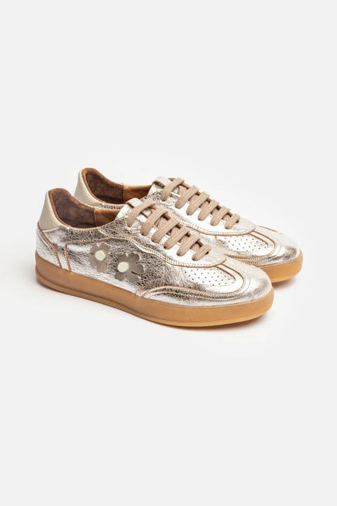 Big Flower Trouble Sneaker
