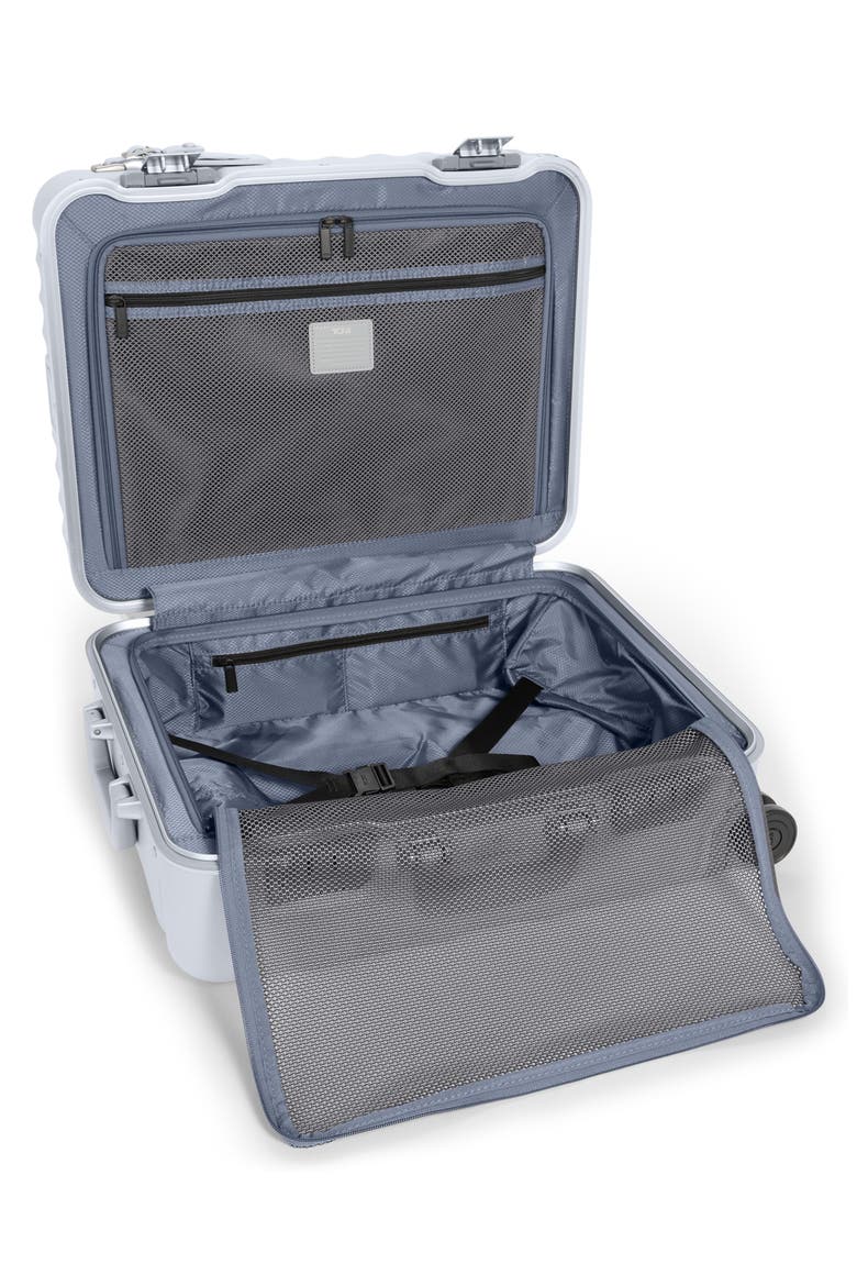19 Degrees 22-Inch Continental Expandable Spinner Carry-On Bag, Alternate, color, PEARL GREY TEXTURE