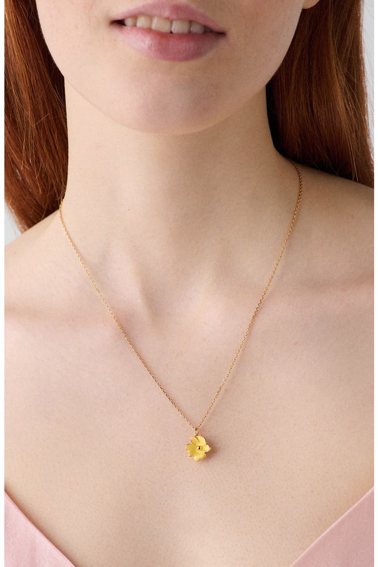 golden bloom flower pendant necklace, Alternate, color, YELLOW
