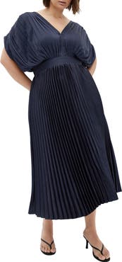 City Chic Henley Pleated Maxi Dress