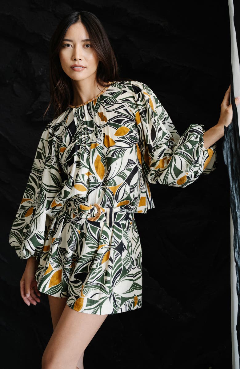 CIEBON Aryvia Belted Shorts, Alternate, color, Cream Multi