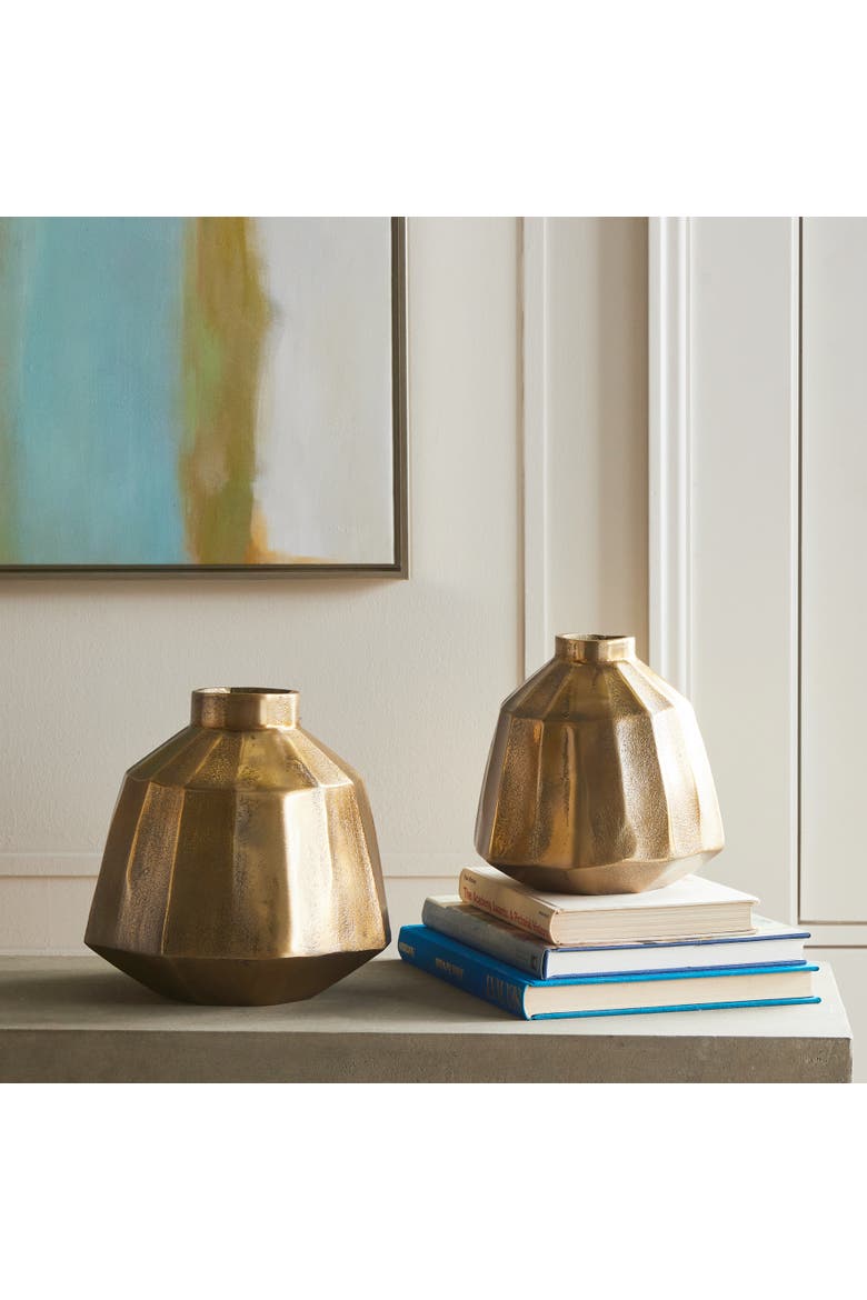 Emery Vase, Alternate, color, Gold