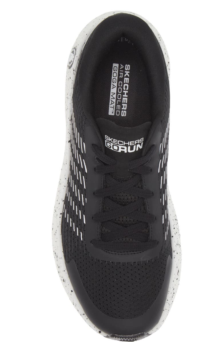 SKECHERS Max Cushioning Hyper Craze Sneaker, Alternate, color,