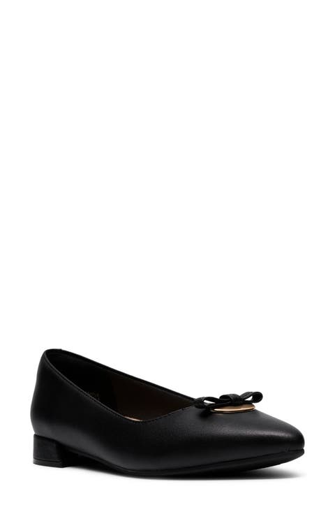 Natalyn Trim Leather Flat