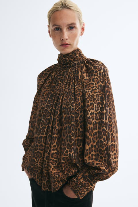 Balloon-sleeved Blouse