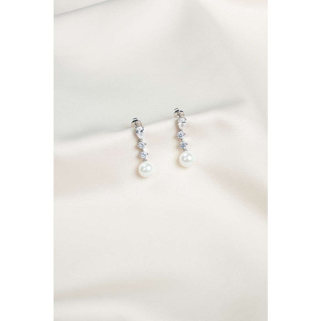 Untamed Petals Serenade Pearl And Crystal Earrings In Silver