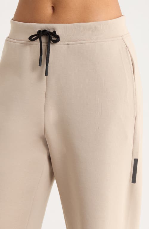 On Focus Tech Sweatpants In Brown