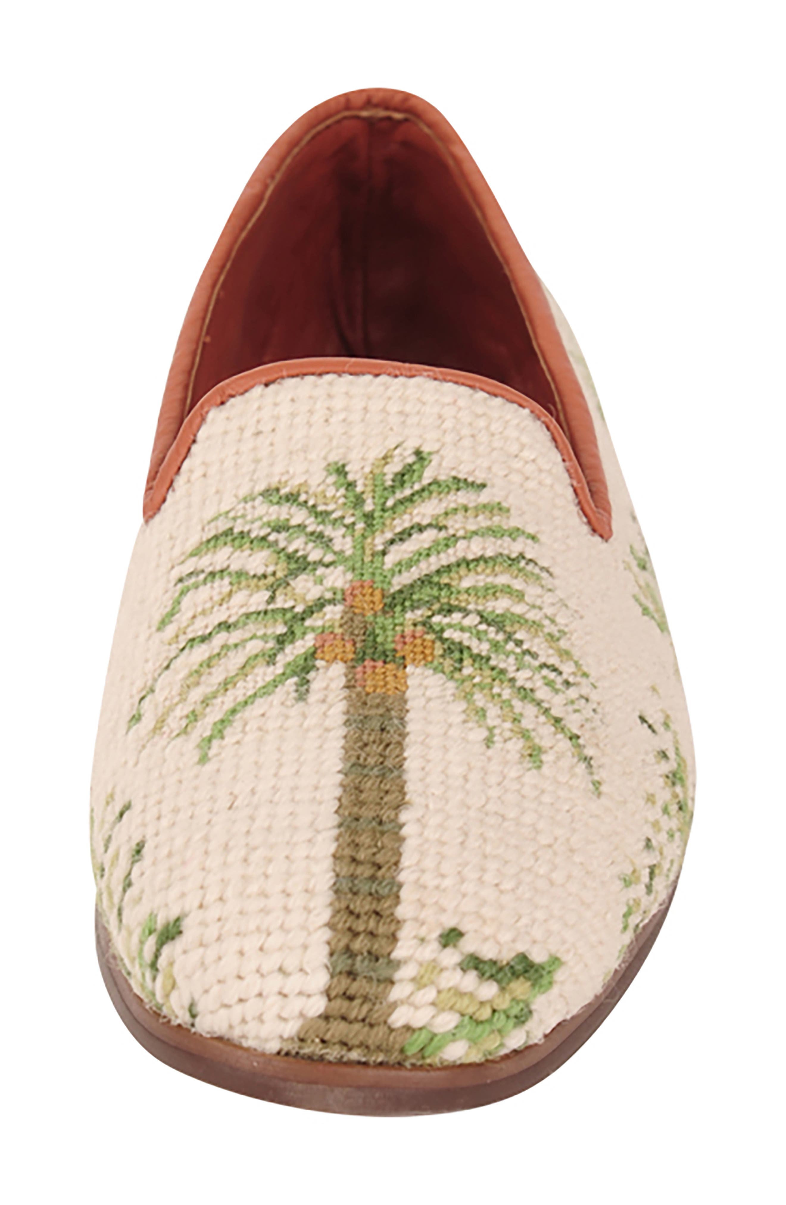 ByPaige BY PAIGE Needlepoint Traditional Palm on Sand Flat, Alternate, color, Sand