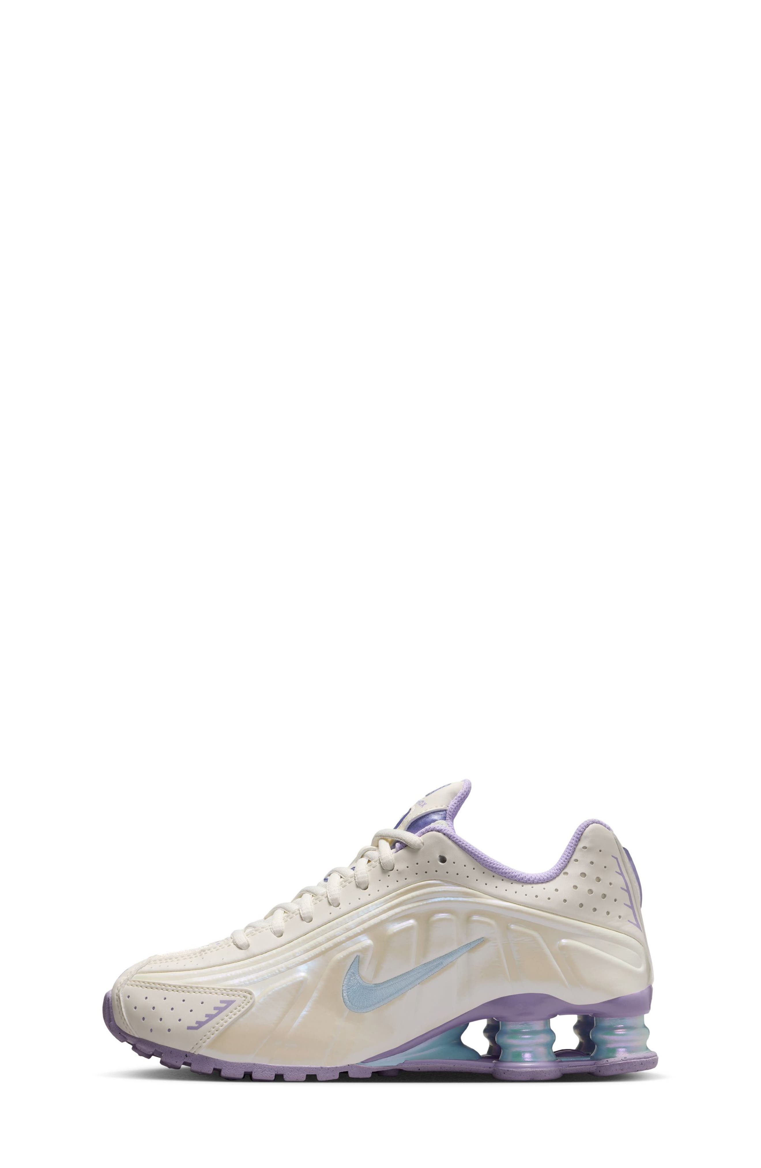 Kids' Shox R4 Running Shoe, Alternate, color, SOFT PEARL/ BLUE/ HYDRANGEAS