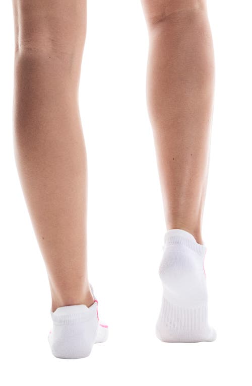 On Court Low Socks In White