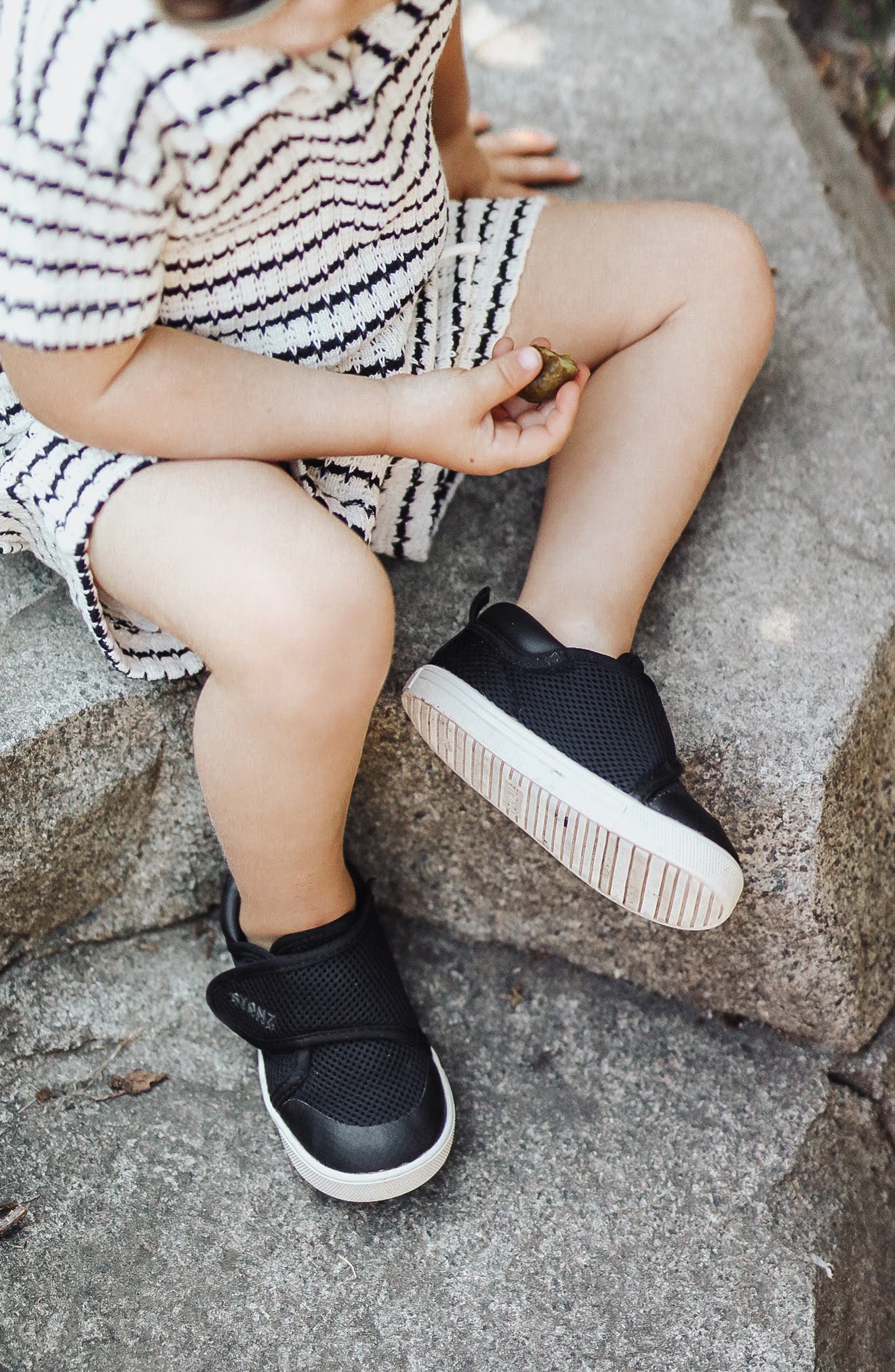 STONZ Kids' Cruiser Sneaker, Alternate, color, Black