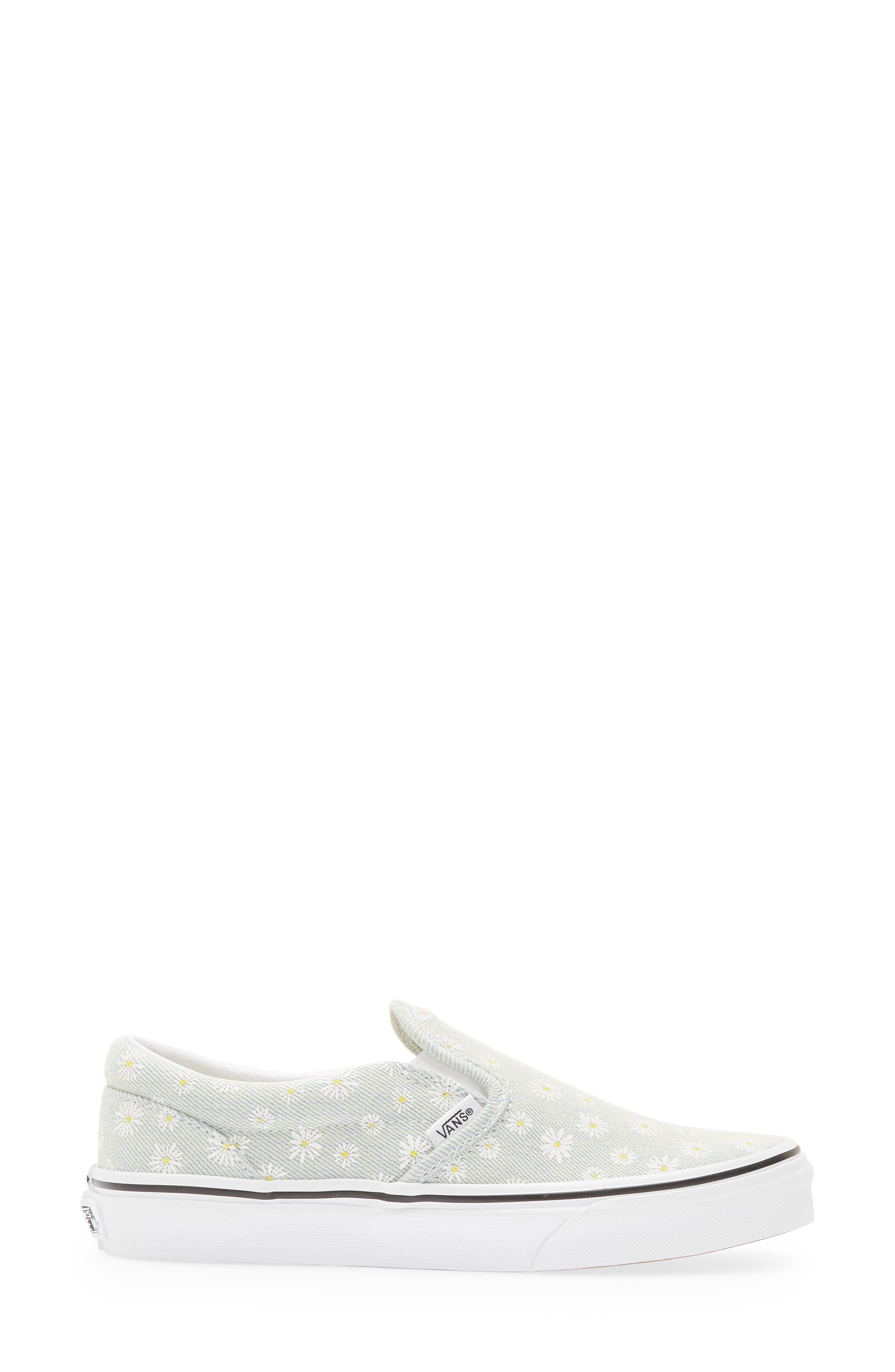 Vans Kids' Daisy Classic Slip-On Shoe, Alternate, color, 