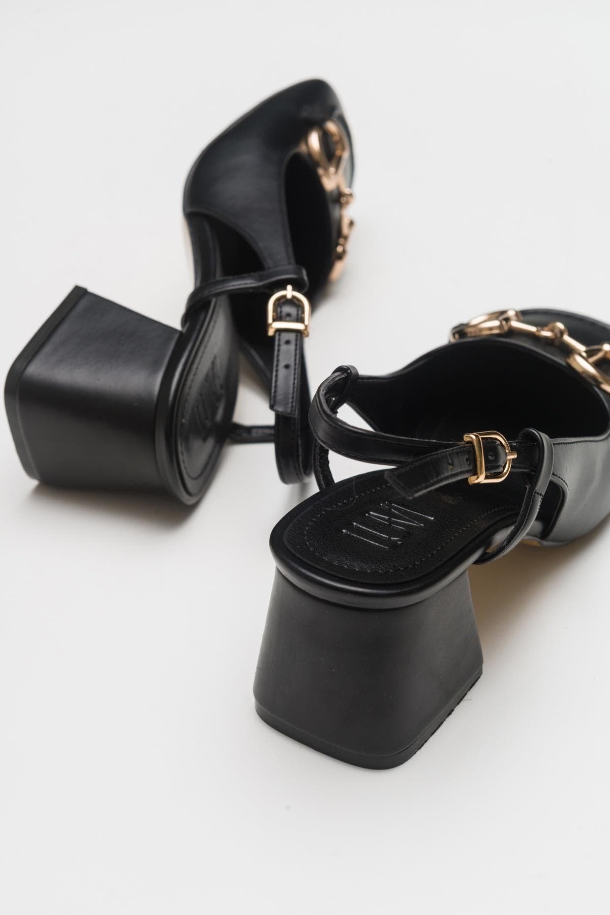 Karol Block Heel Pump, Alternate, color, Black