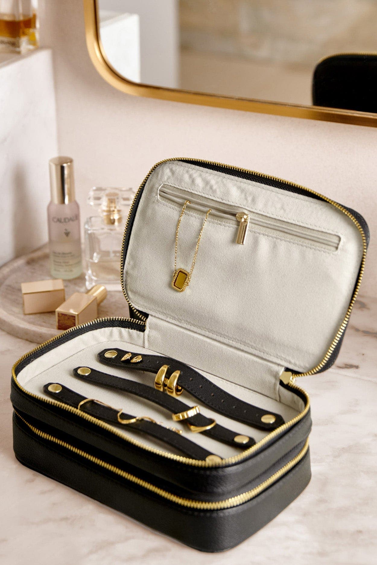 Jewelry And Accessories Travel Case, Alternate, color, BLACK
