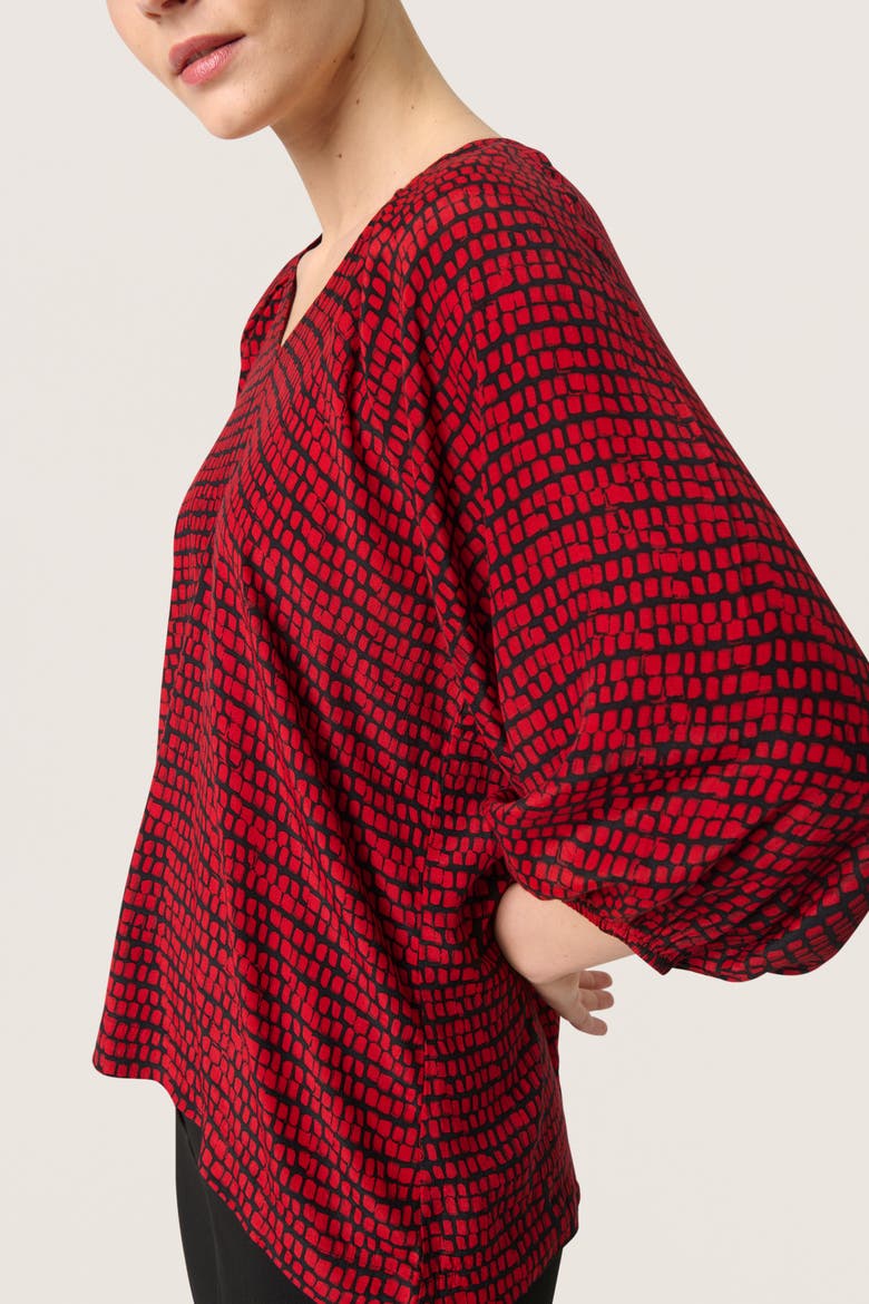 Slalize 3/4 Sleeve V-Neck Blouse, Alternate, color, Salsa Square Print