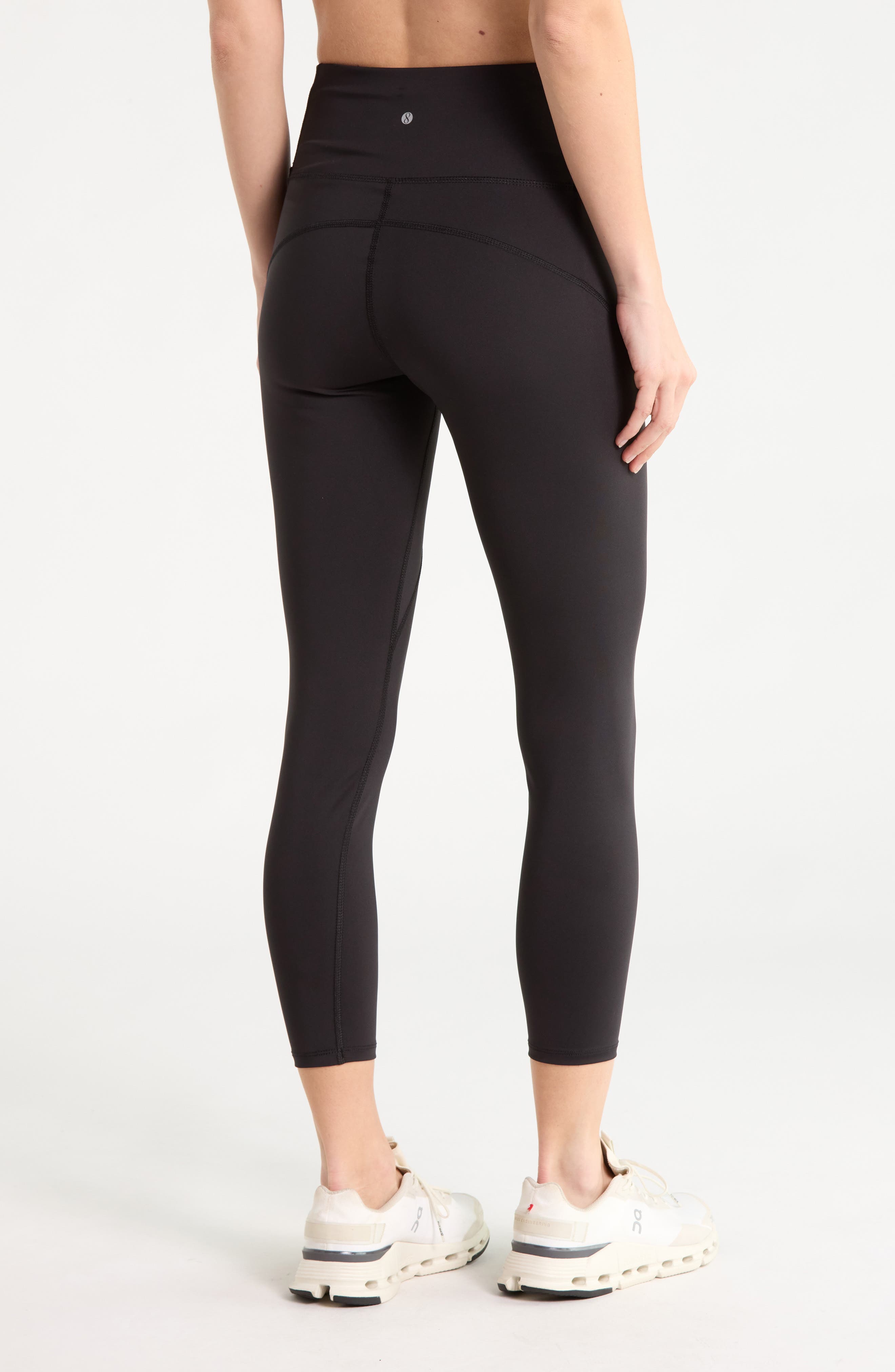 Core 2-Pocket 7/8 Leggings