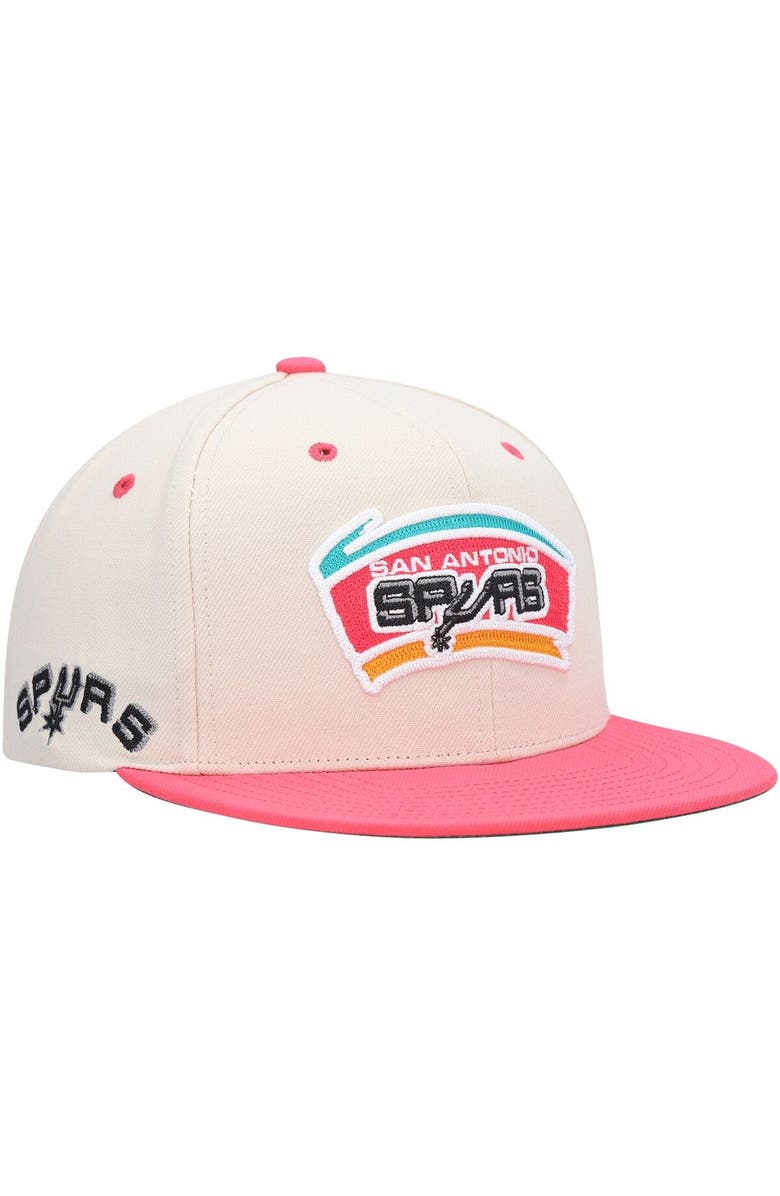 Mitchell & Ness Men's Mitchell & Ness Cream/Pink San Antonio Spurs Hardwood Classics 2-Tone Chain-Stitch Snapback Hat, Main, color,