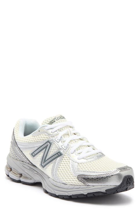 860v2 Running Shoe