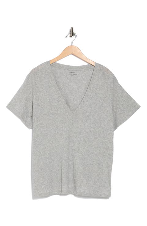 Essential V-Neck T-Shirt (Plus Size)
