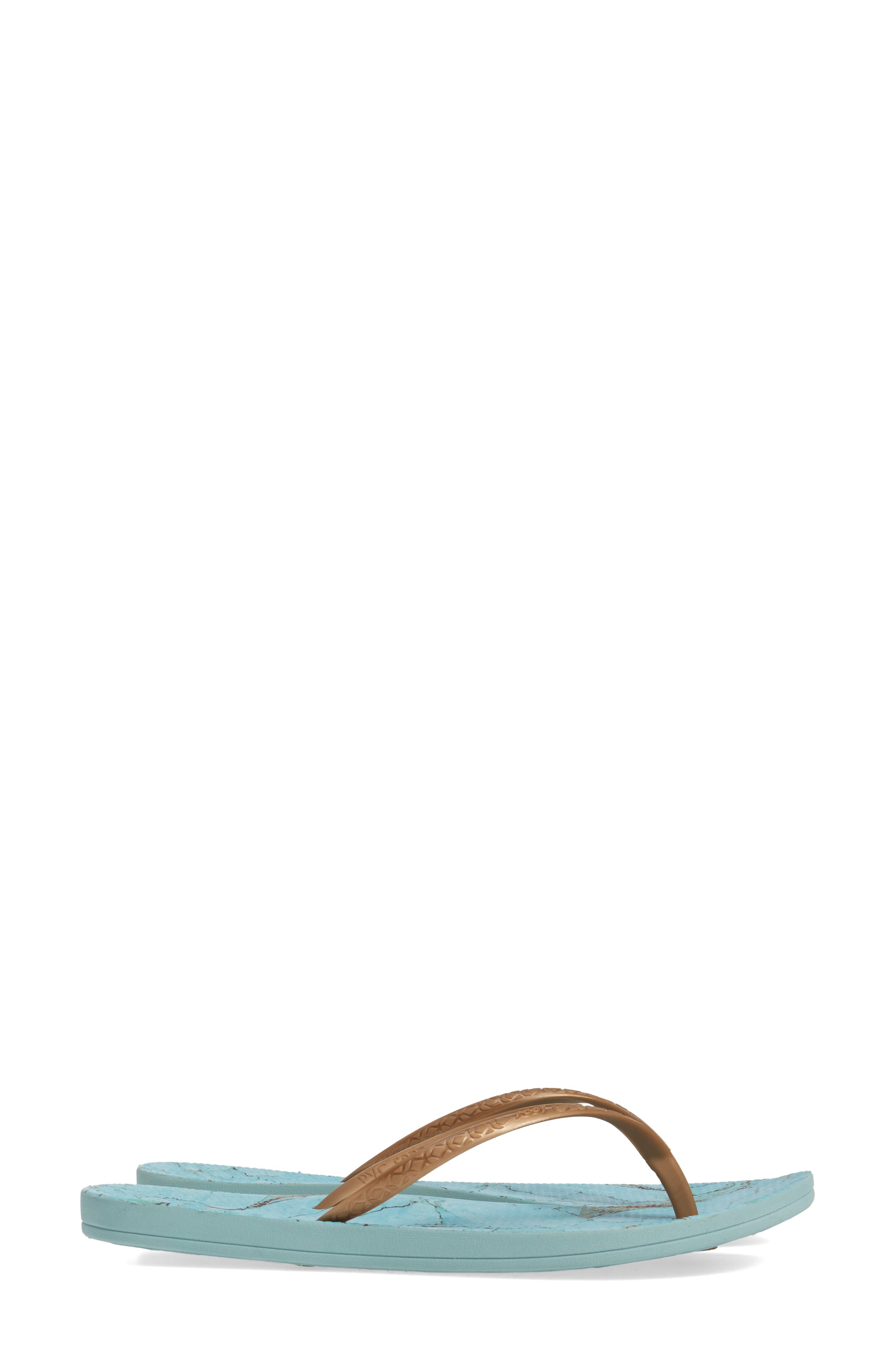 Reef Escape Flip Flop (Women) | Nordstromrack
