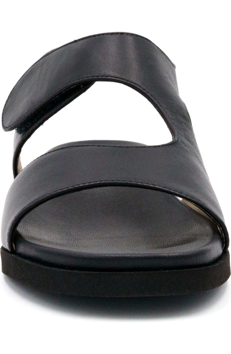 Amalfi by Rangoni Beata Sandal, Alternate, color, Black Parmasoft
