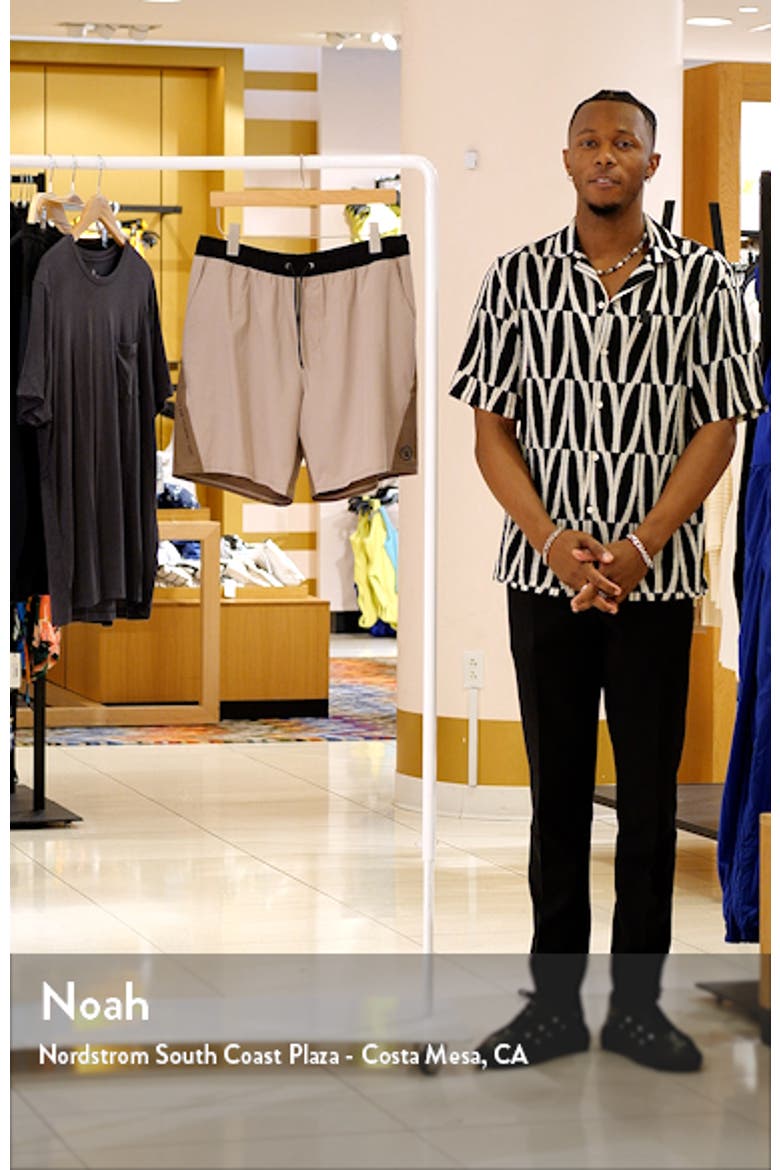 Chromatic Kore Shorts video