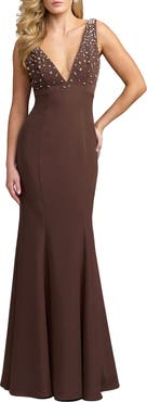 Mac Duggal Embellished Crepe Sleeveless V-Neck Gown