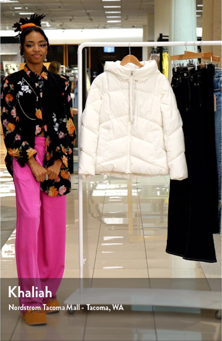 Hooded Puffer Coat, sales video thumbnail