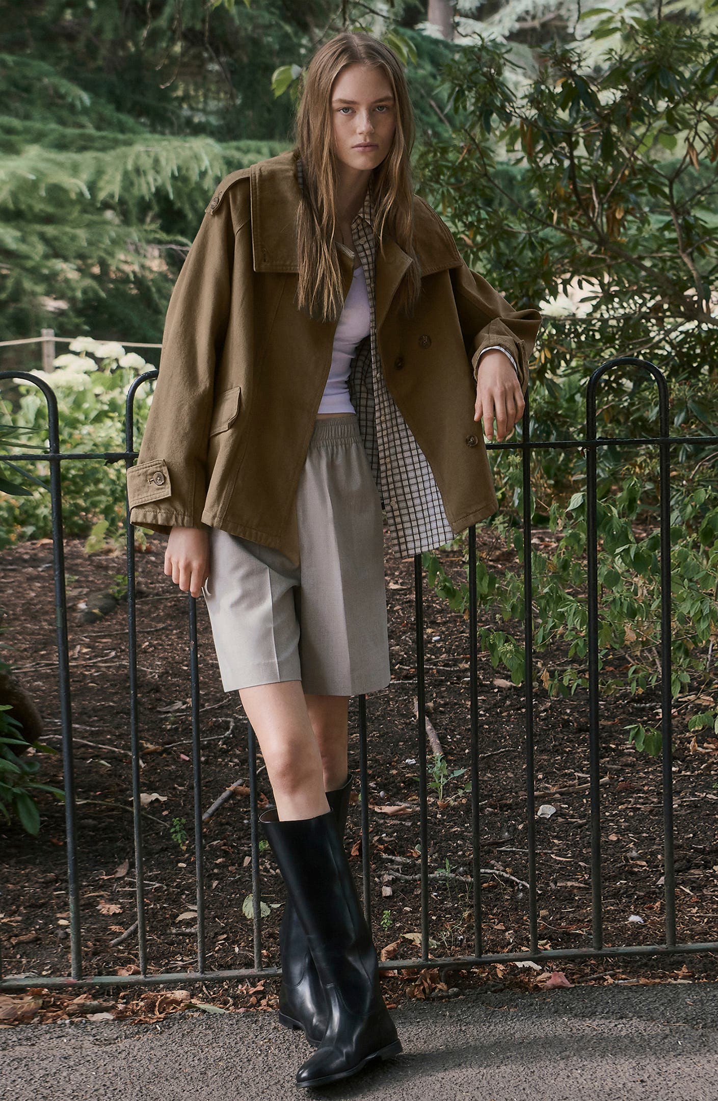 selected KHAKI GREEN
