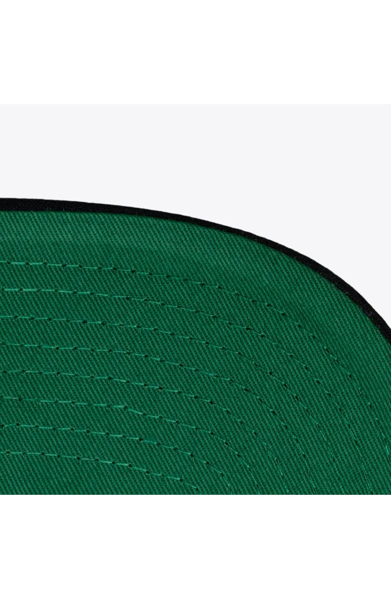 Mitchell & Ness Men's Mitchell & Ness  Purple Charlotte Hornets Legendary Home Pro Pinch Snapback Hat, Alternate, color, 