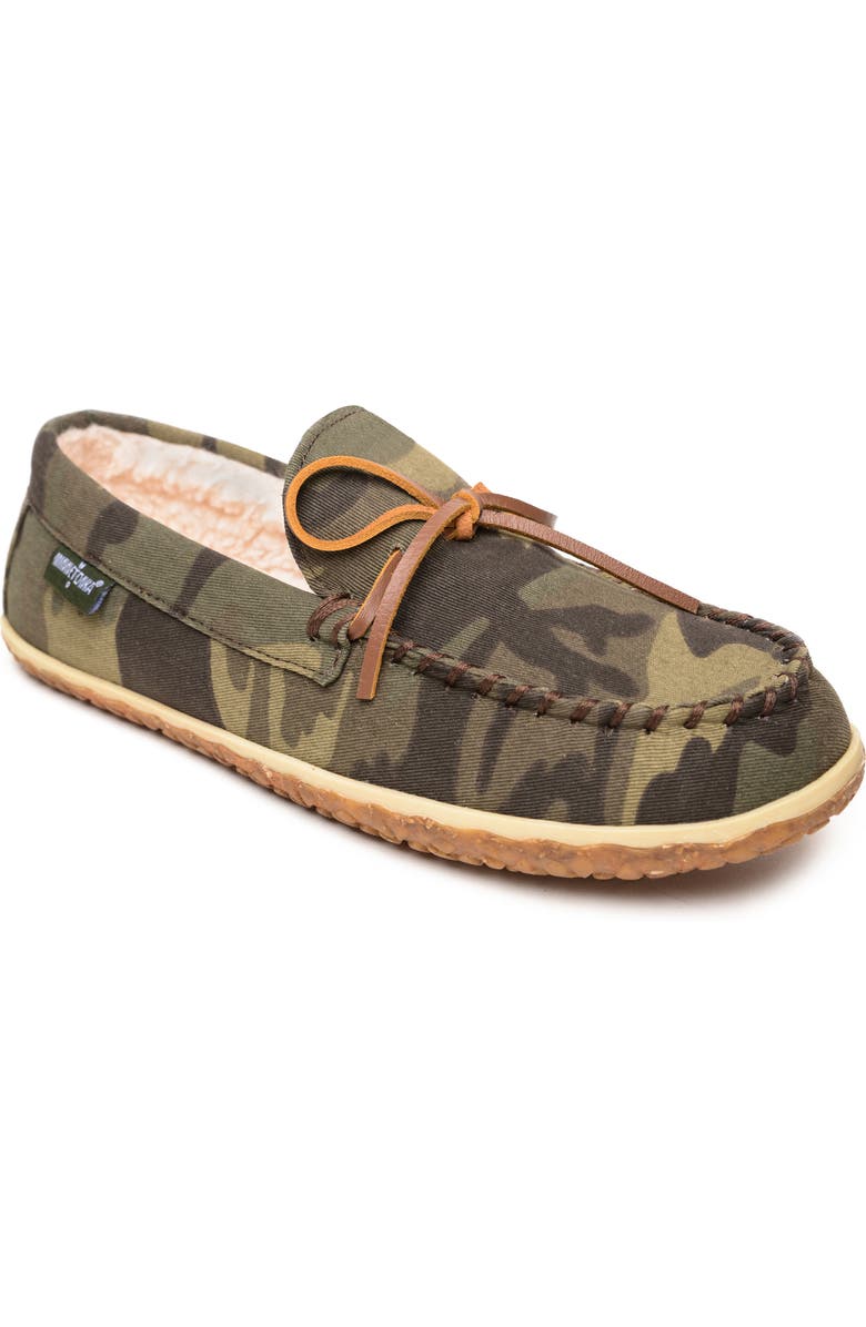 Minnetonka Tomm Faux Shearling Lined Hard Sole Slipper, Main, color,