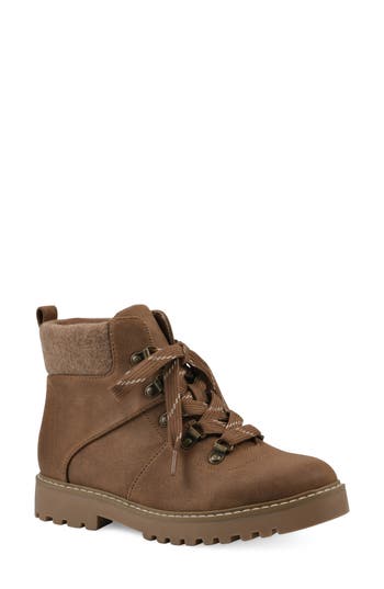 Cliffs By White Mountain Connie Lace-up Lug Sole Boot In Lt Brown/fabric