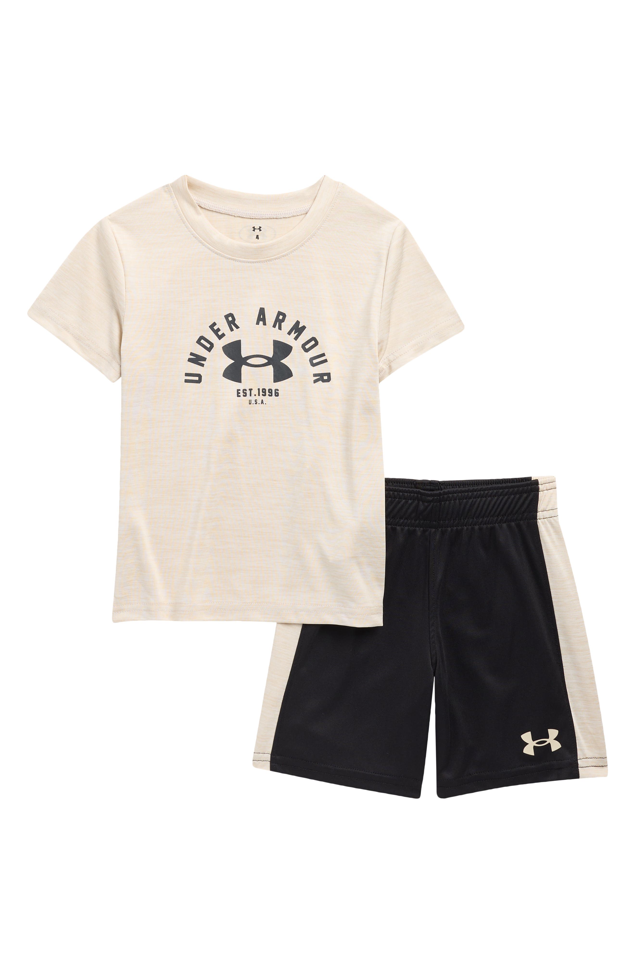 Under Armour Twist Bar Down Short Sleeve T-Shirt &amp; Shorts Set