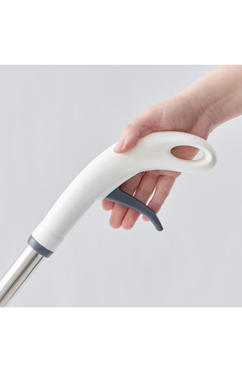 TRUE AND TIDY Spray-360 Clean Everywhere Spray Mop Kit, Alternate, color, White