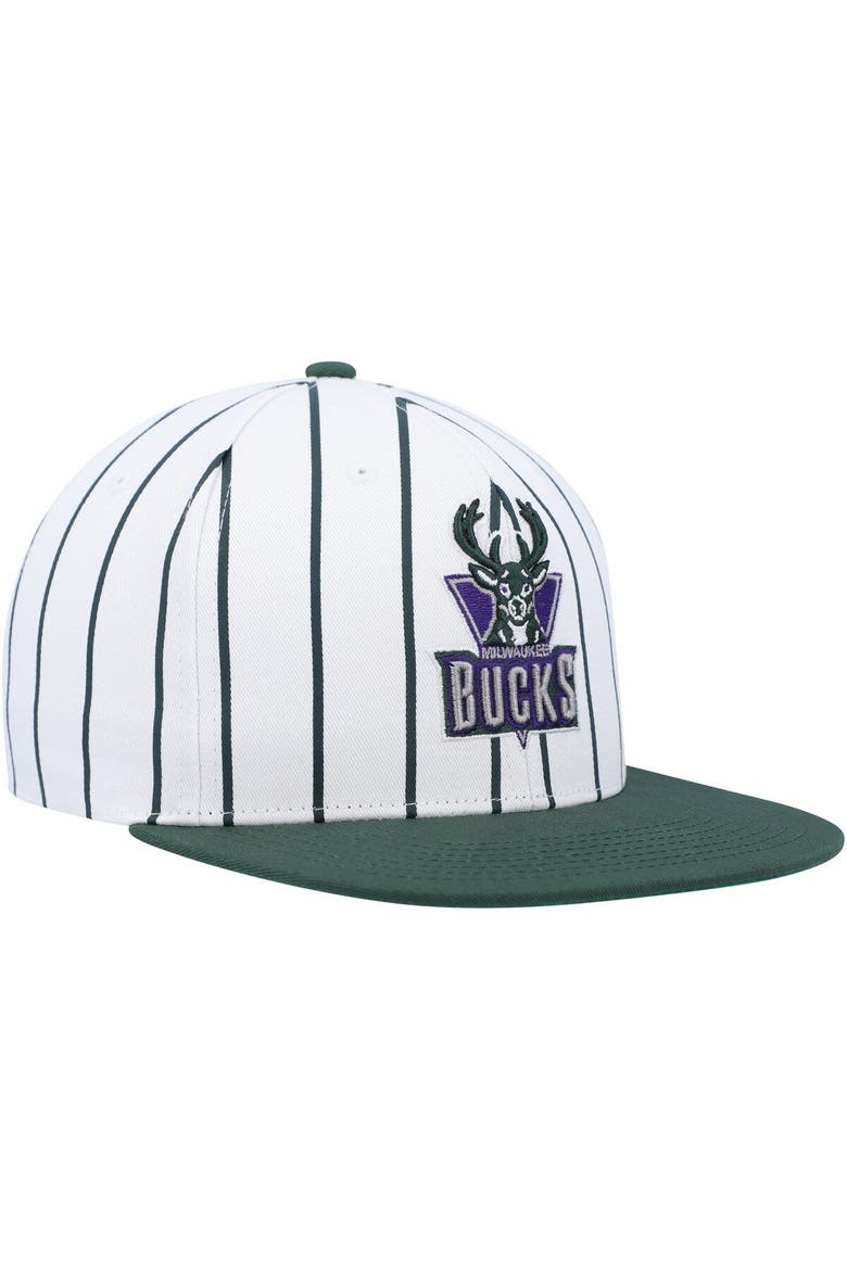 Men's Mitchell & Ness White Milwaukee Bucks Hardwood Classics Pinstripe Snapback Hat, Alternate, color, White
