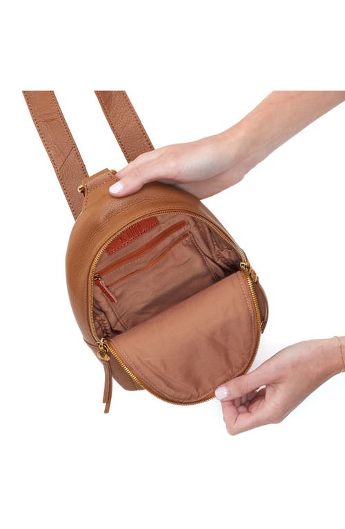 Hobo Fern Leather Sling Bag In Warm Honey Plain