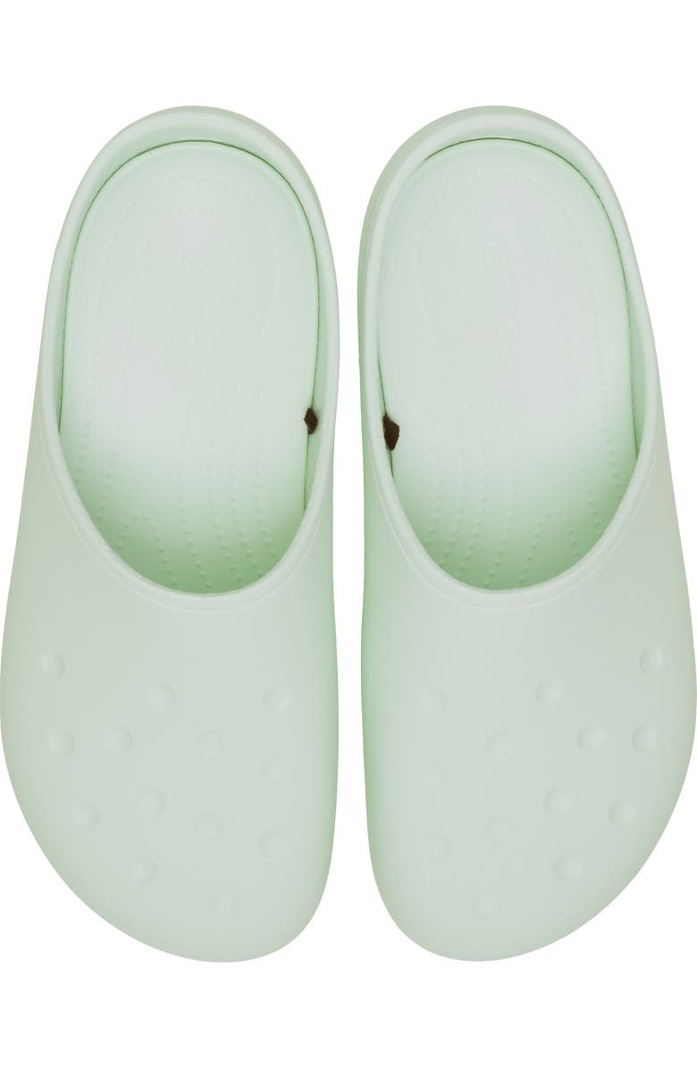 CROCS Gender Inclusive Classic Quiet Clog, Alternate, color, Mint Tint