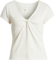 Treasure 
Bond Twist Front V-Neck Knit Top