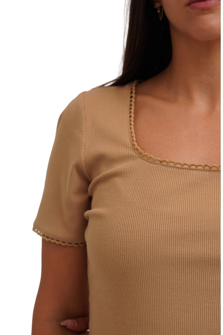Scallop Trim Short Sleeve Ribbed Top, Alternate, color, WARM SAND