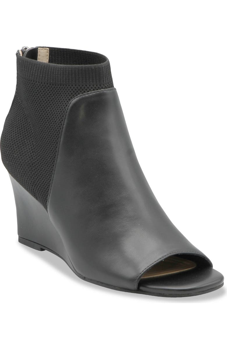 Adrienne Vittadini Aria Wedge Sandal, Main, color, Black-Ss