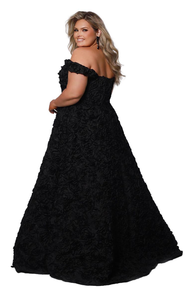 Sydney's Closet Off-The-Shoudler A-Line Plus Size Evening Gown, Main, color, Black