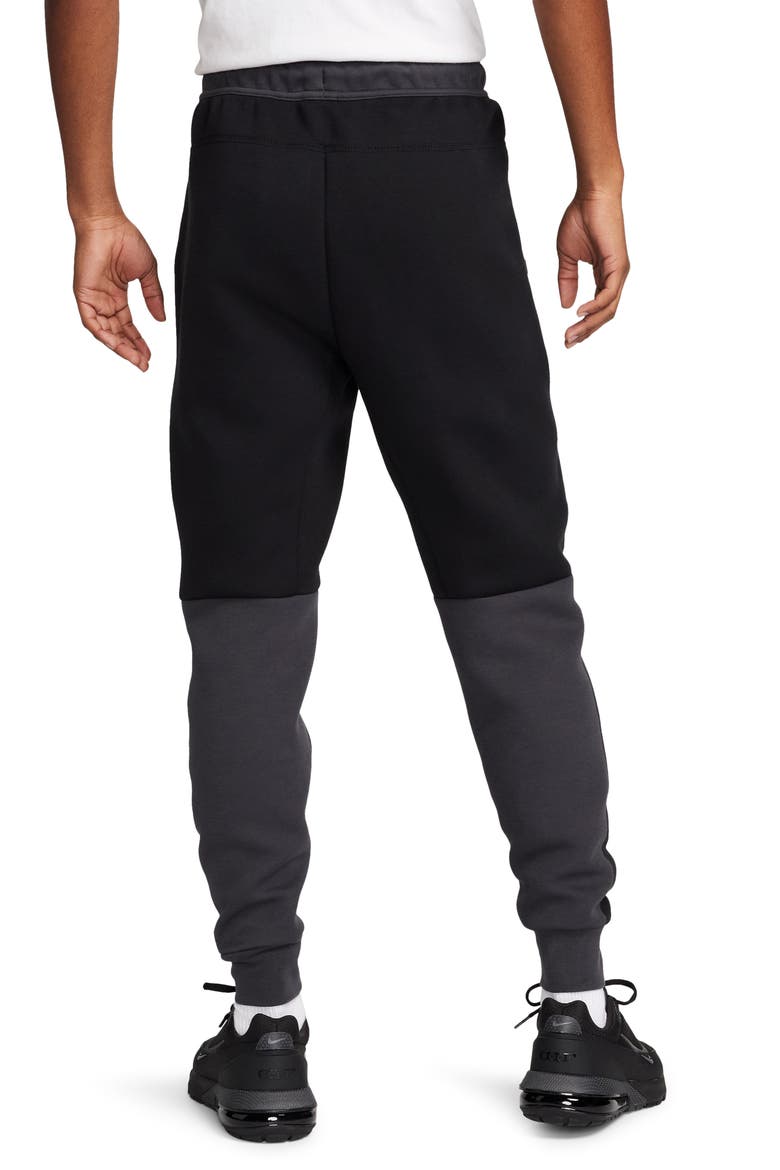 Tech Fleece Joggers, Alternate, color, BLACK/ DARK SMOKE GREY