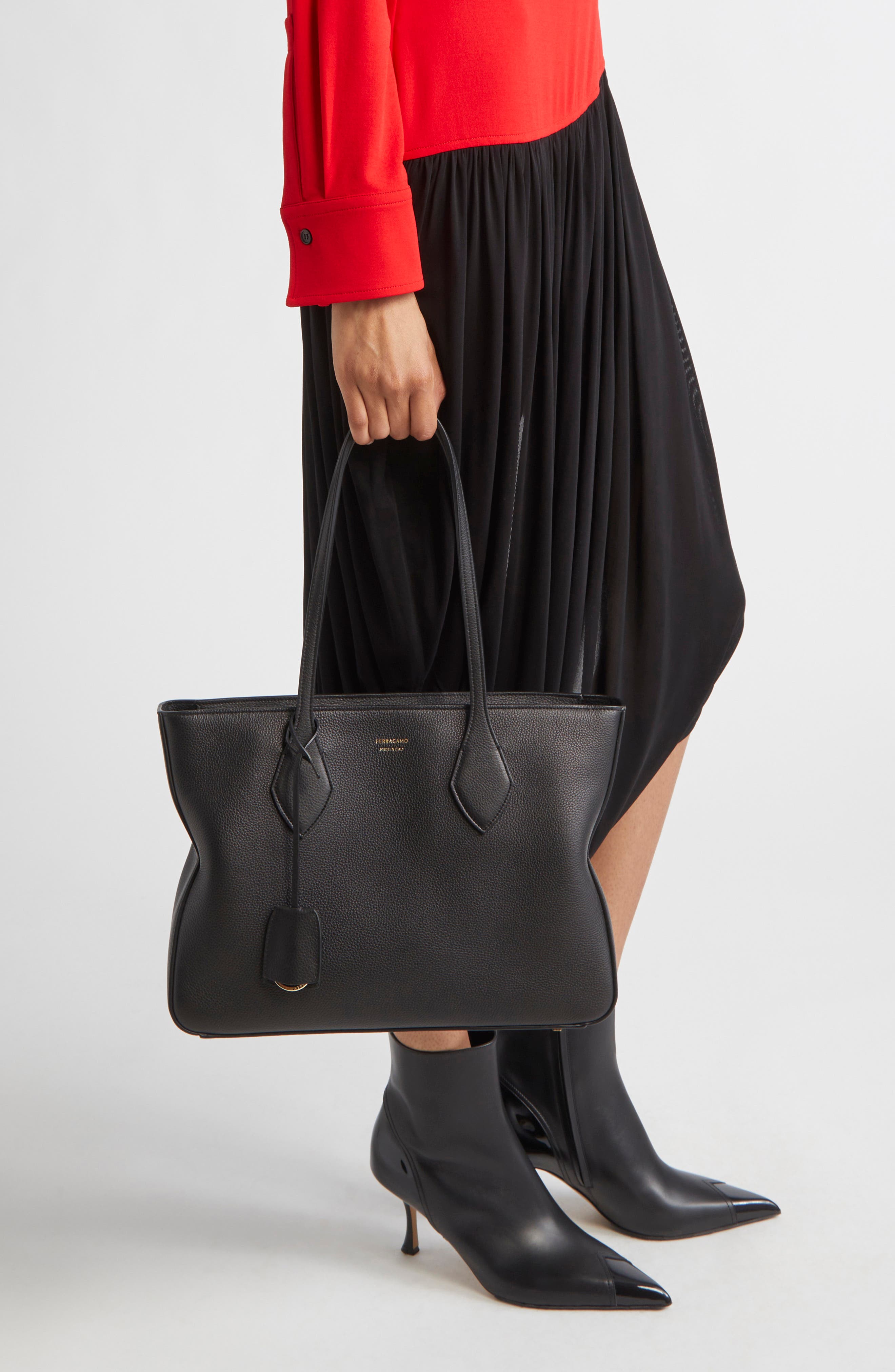 FERRAGAMO Small Star Leather Tote Bag, Alternate, color, Nero Nero