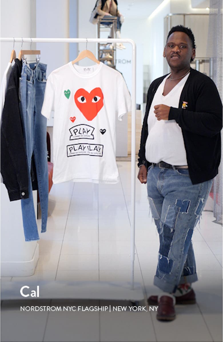 Comme de Garçons PLAY Heart Face Graphic Tee, sales video thumbnail