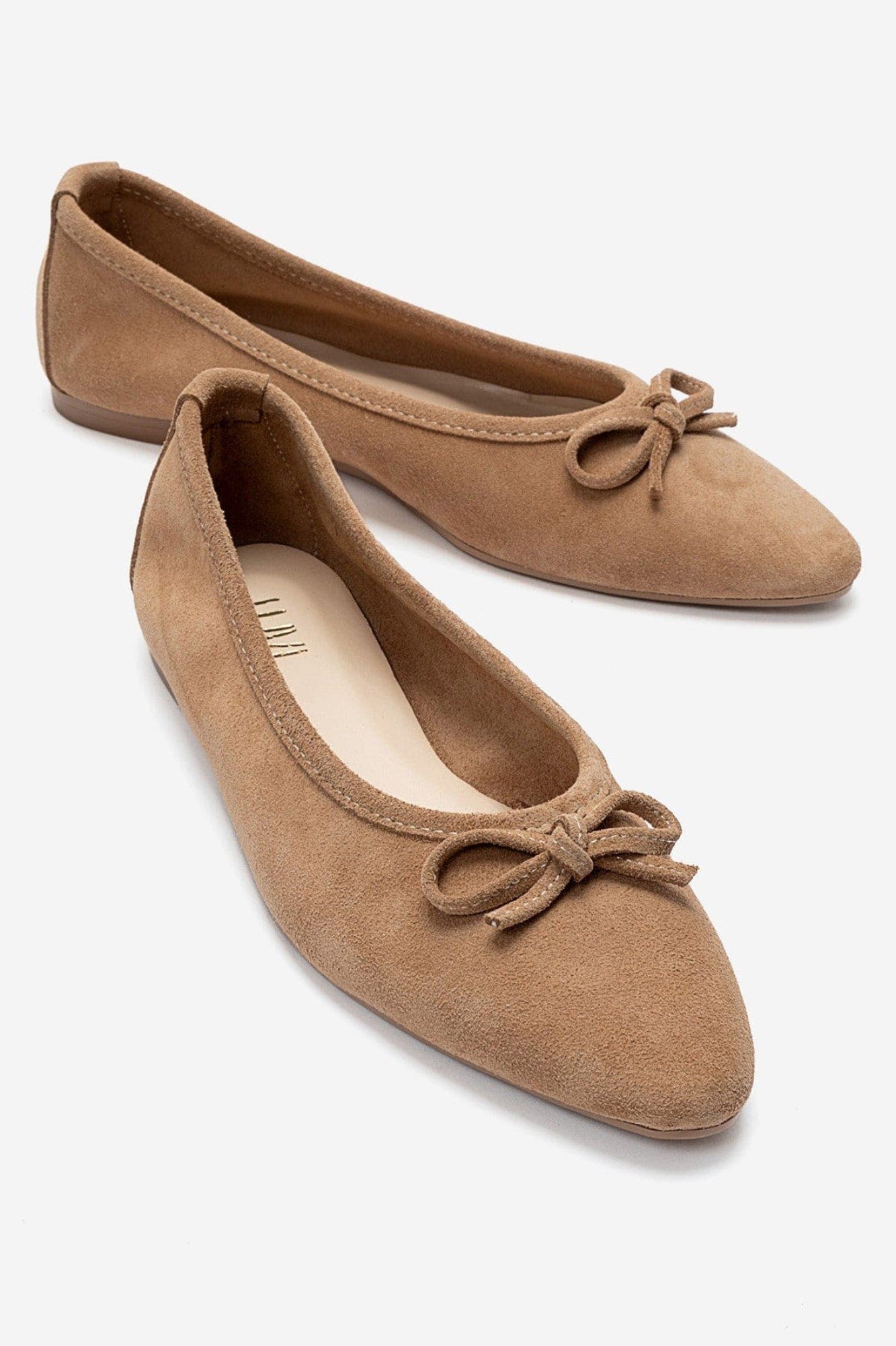 Cognac Suede