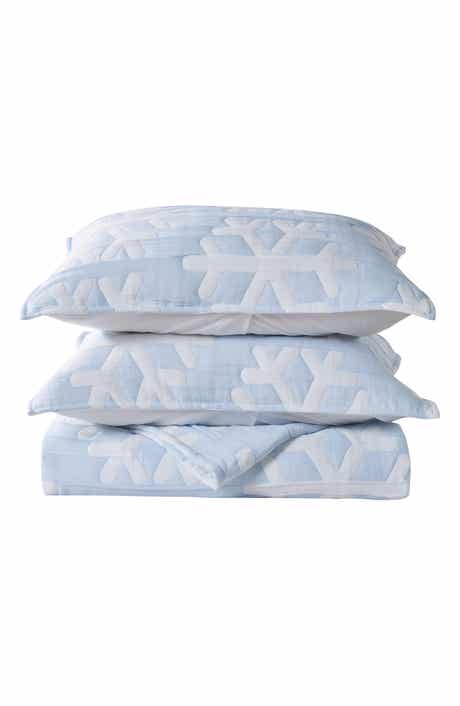 Woven & Weft Matelass Snowflake Quilt Set